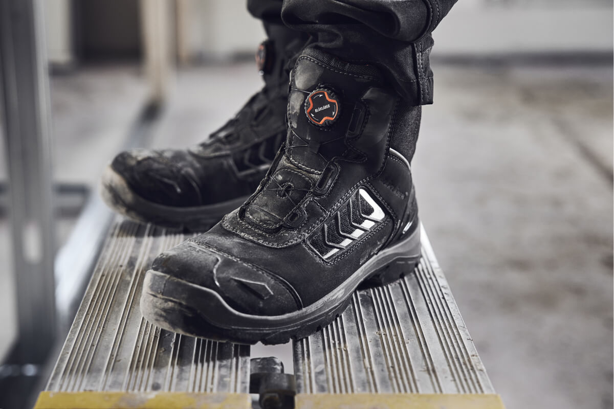 Douleur à l'orteil avec vos chaussures de sécurité : solutions & conseils