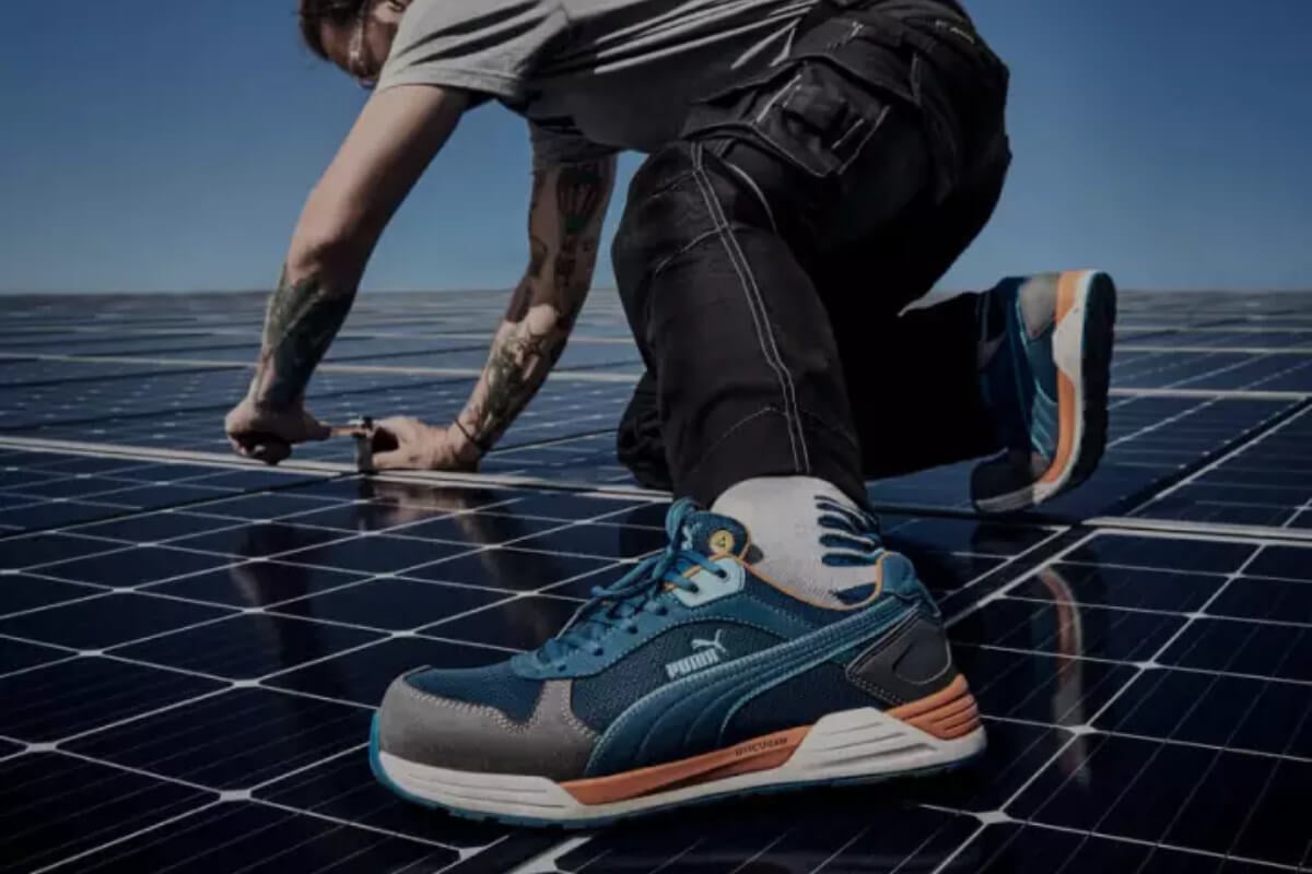 Quelles chaussures de sécurité choisir pour marcher sur un toit ?