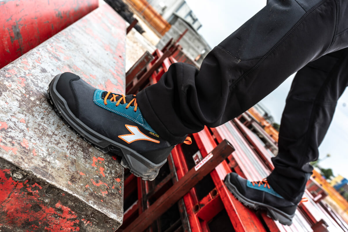 Quelles chaussures de sécurité choisir pour le travail en hauteur ?