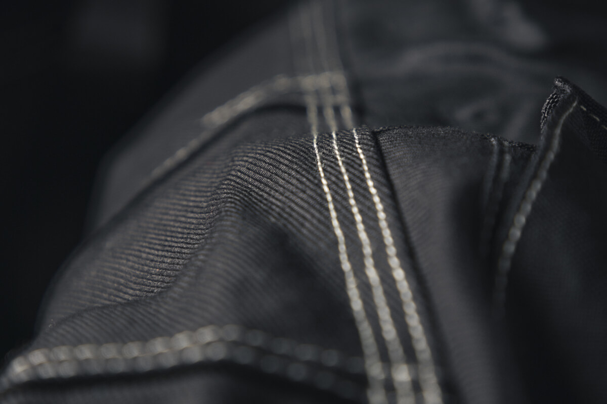 Tissu résistant : quel est le tissu le plus solide pour vos vêtements ?