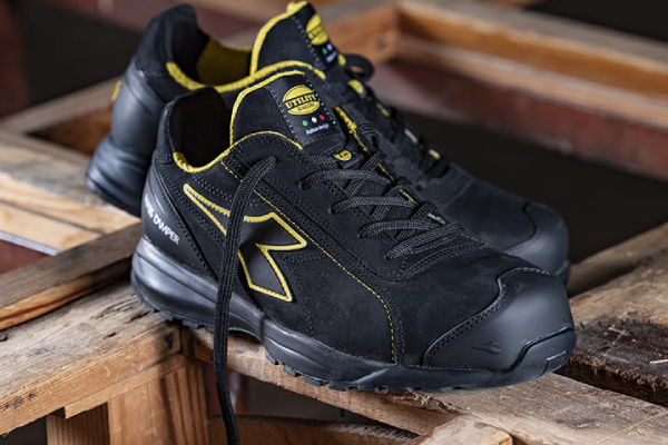 Safety shoes or safety sneakers?