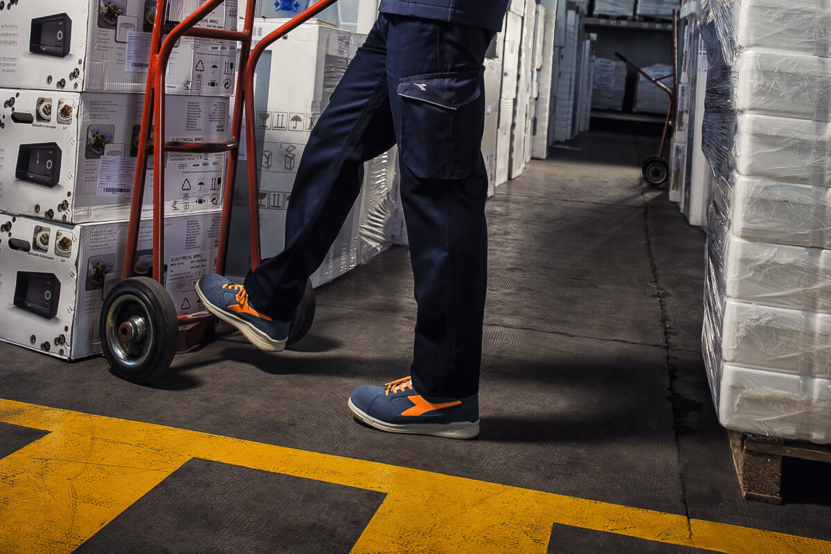 Which safety shoes to choose for sensitive feet?