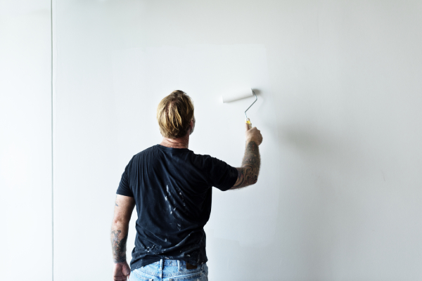 Comment bien choisir son haut de travail de peintre ?