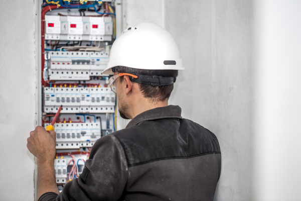 Comment choisir son polaire d'électricien ?
