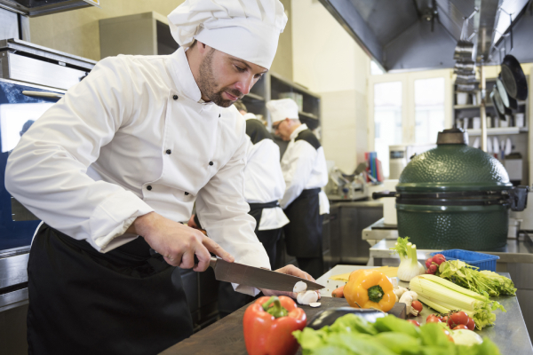 Pourquoi porter une tenue de cuisine professionnelle ?